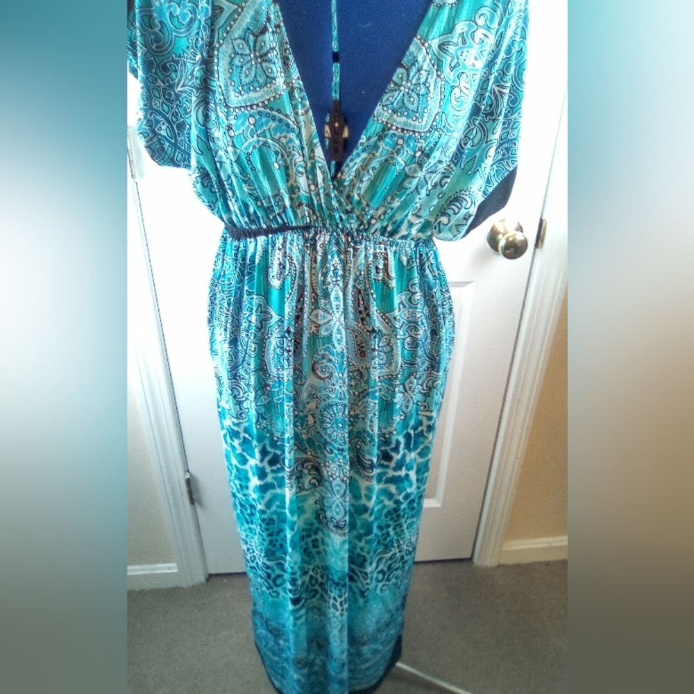 INDIA BOUTIQUE DRESS - Picture 3 of 7